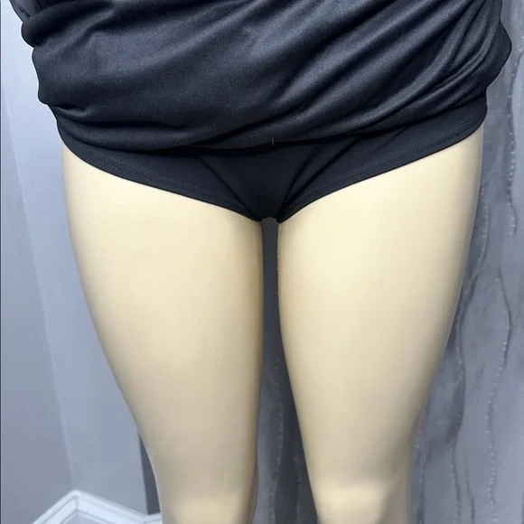 Edge Women’s Mini Dress Sz L Strapless,
Back zipper, Slight stretch - Picture 2 of 8